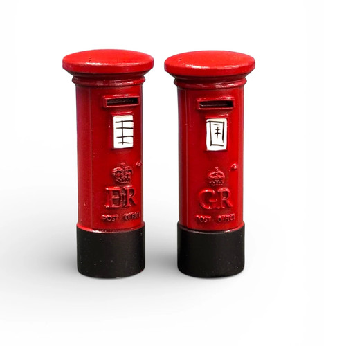 Traditional post box - post, o