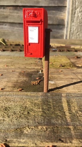 8th scale garden lineside - scale,